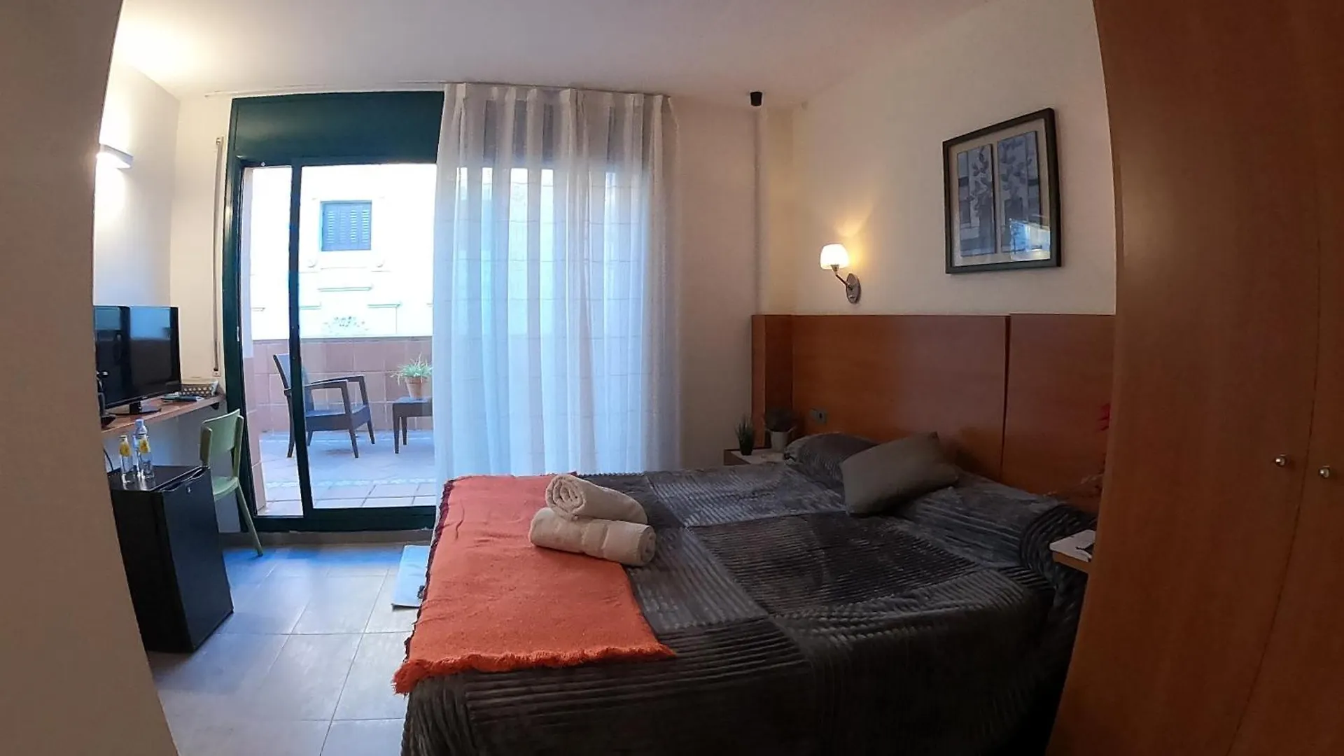 Sitges Apartment 3*,