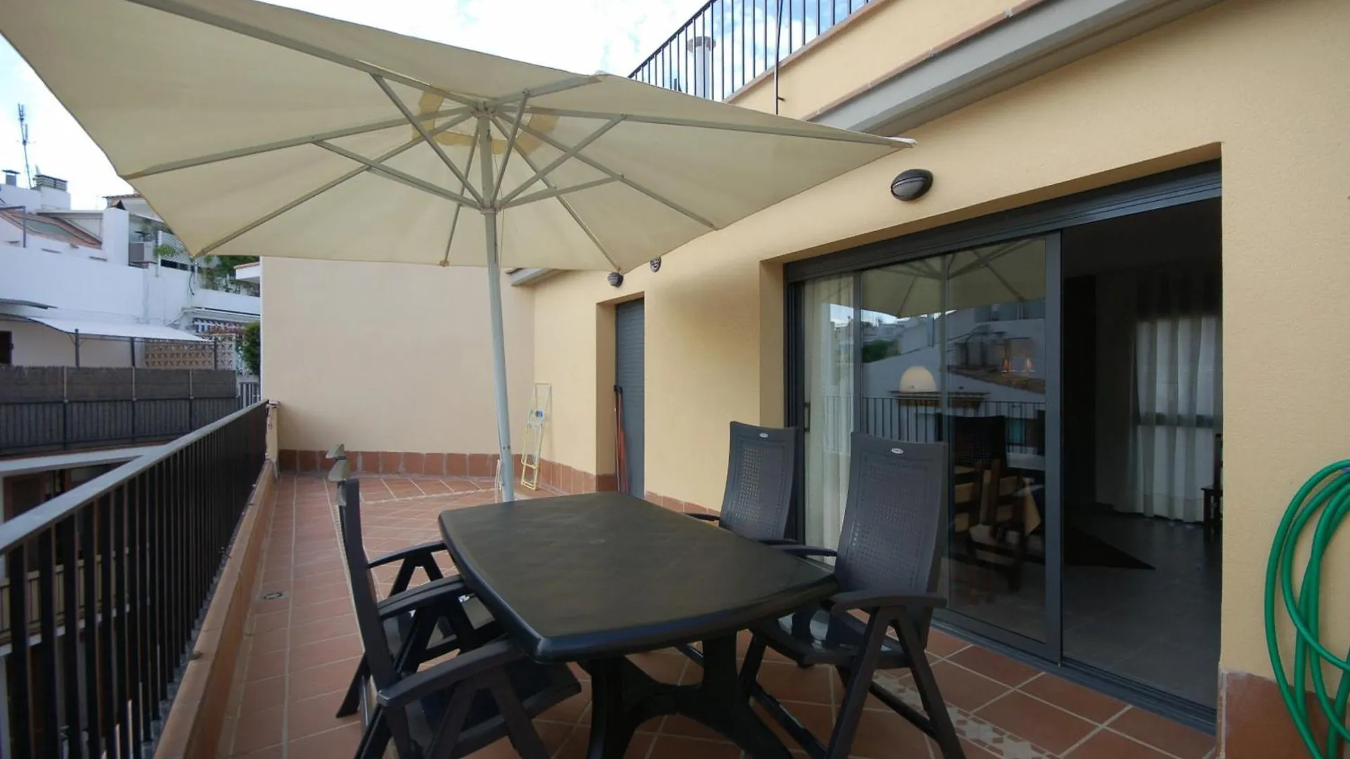 Aparthotel Sitges Apartment